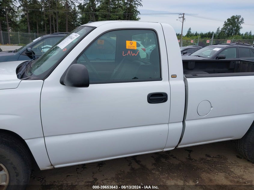 2005 Chevrolet Silverado 1500 Work Truck VIN: 1GCEC14X25Z158885 Lot: 39653643