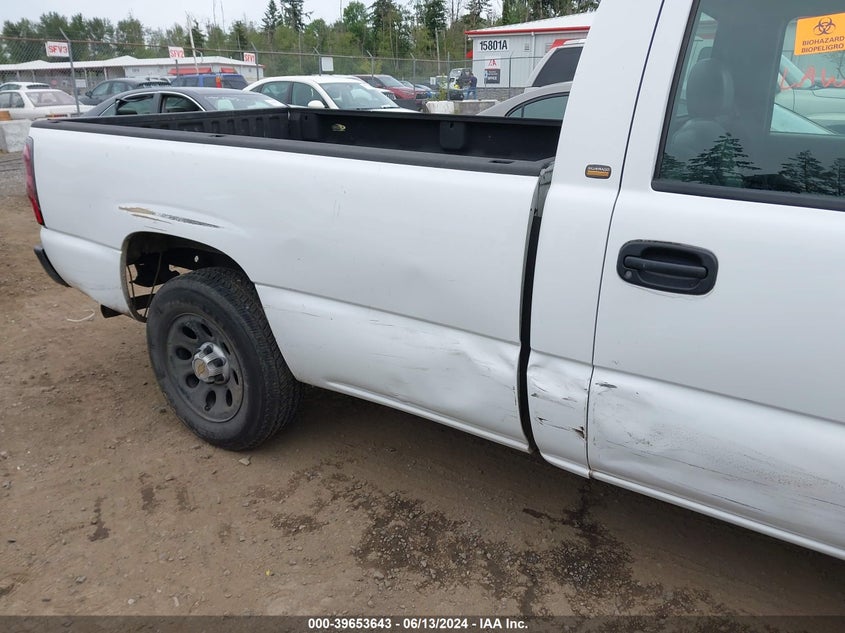 2005 Chevrolet Silverado 1500 Work Truck VIN: 1GCEC14X25Z158885 Lot: 39653643