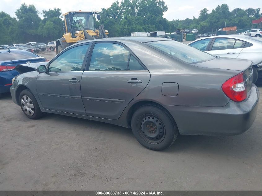 2004 Toyota Camry Le VIN: 4T1BE32K24U829267 Lot: 39653733