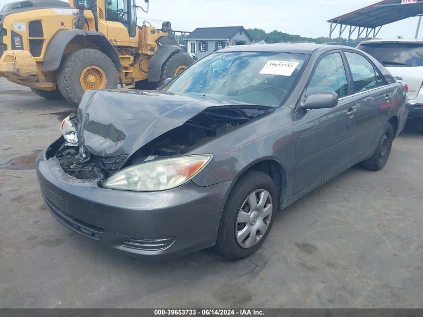 2004 Toyota Camry Le VIN: 4T1BE32K24U829267 Lot: 39653733