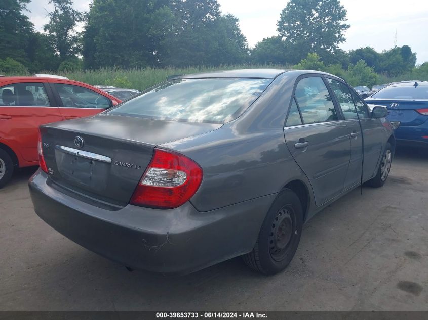 2004 Toyota Camry Le VIN: 4T1BE32K24U829267 Lot: 39653733