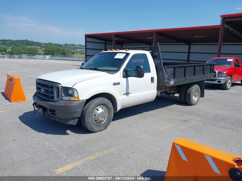 1FDWF36P34EA19001 2004 FORD F350 photo no. 2