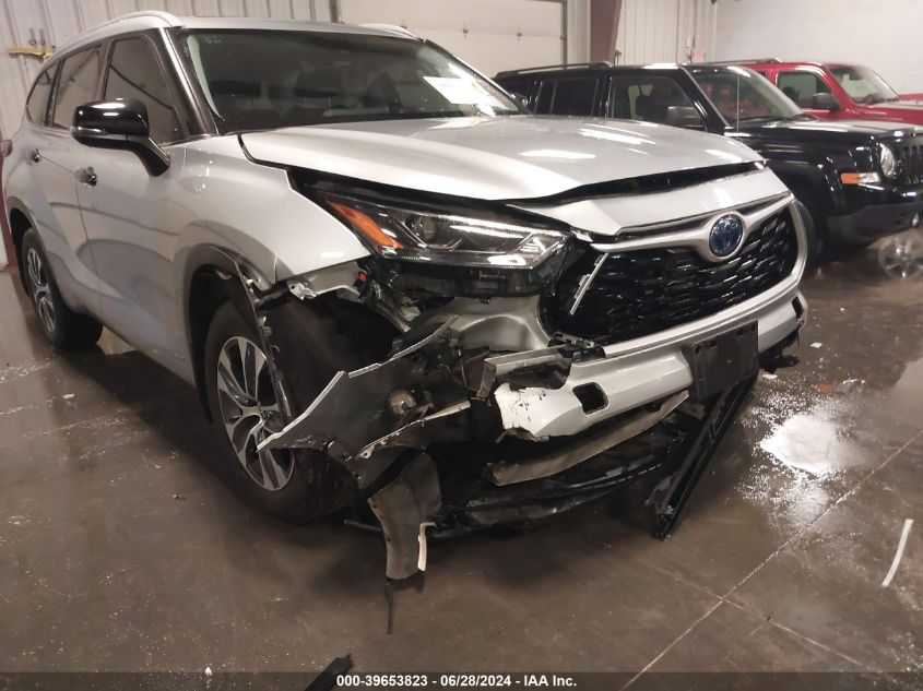 2022 Toyota Highlander Hybrid Xle VIN: 5TDGBRCH4NS538641 Lot: 39653823