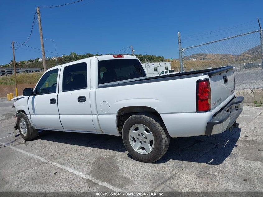 2005 Chevrolet Silverado 1500 Ls VIN: 2GCEC13T151393611 Lot: 39653841