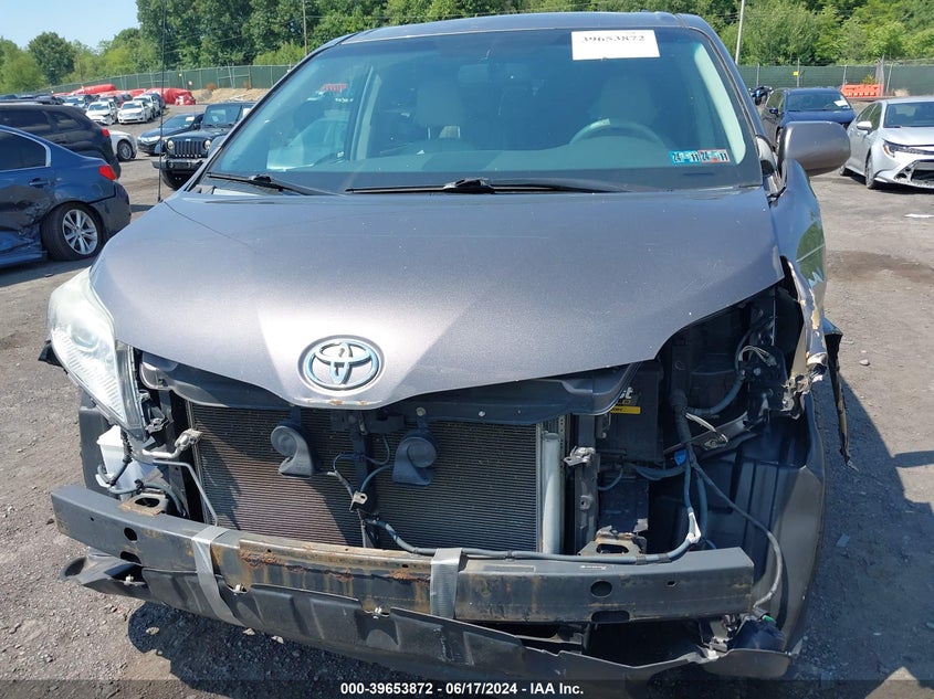 2012 Toyota Sienna Xle V6 8 Passenger VIN: 5TDYK3DC6CS266319 Lot: 39653872