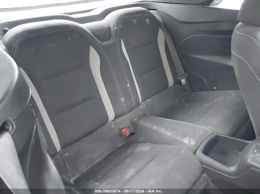 2018 Chevrolet Camaro 1Lt VIN: 1G1FB3DX1J0178832 Lot: 39653874