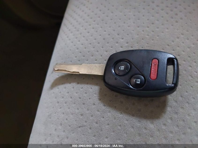 2006 Honda Odyssey Lx VIN: 5FNRL382X6B097255 Lot: 39653905