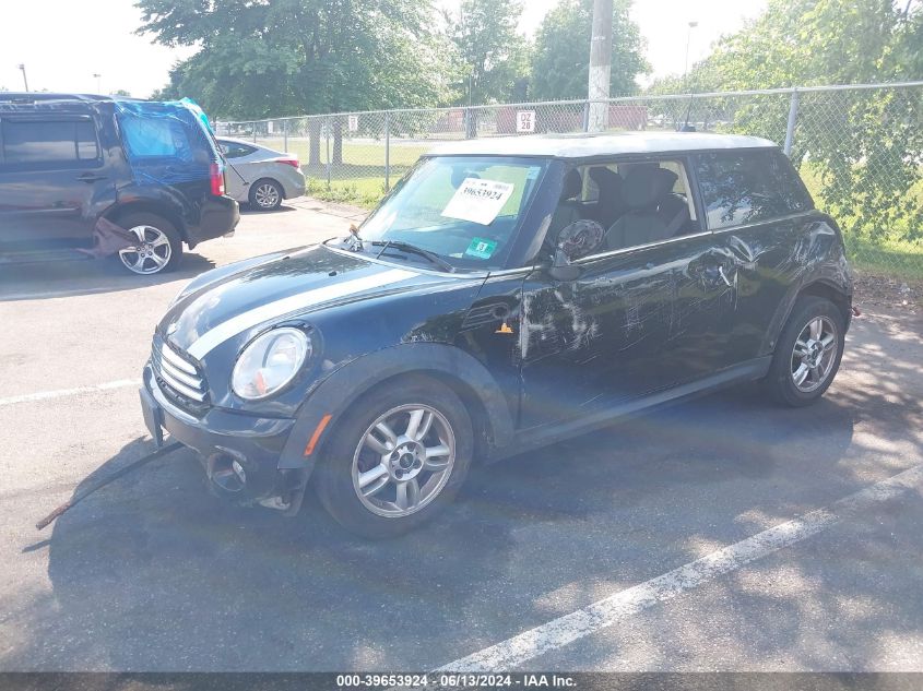 2013 Mini Hardtop Cooper VIN: WMWSU3C51DT689067 Lot: 39653924