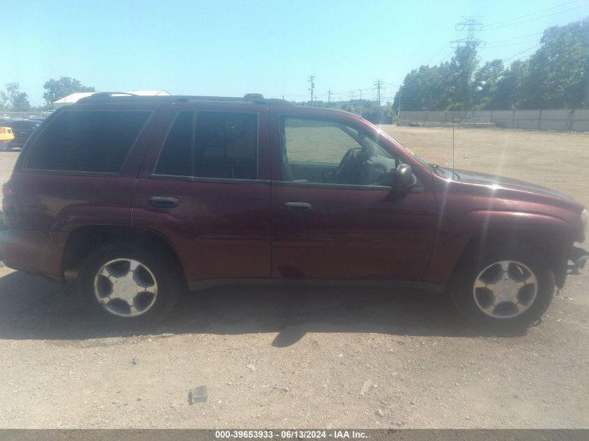 2007 Chevrolet Trailblazer Ls VIN: 1GNDT13S372289487 Lot: 39653933