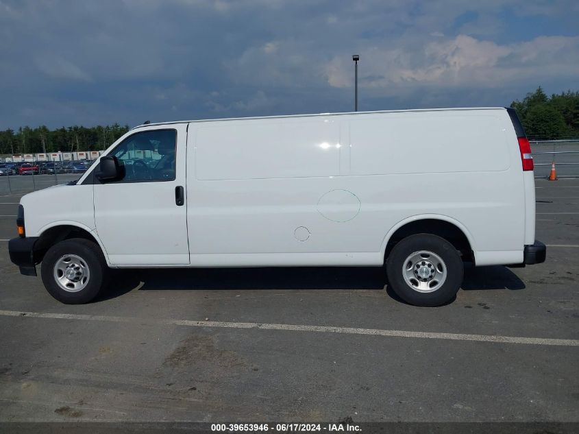 2022 Chevrolet Express Cargo Rwd 3500 Extended Wheelbase Wt VIN: 1GCZGHFP0N1281806 Lot: 39653946