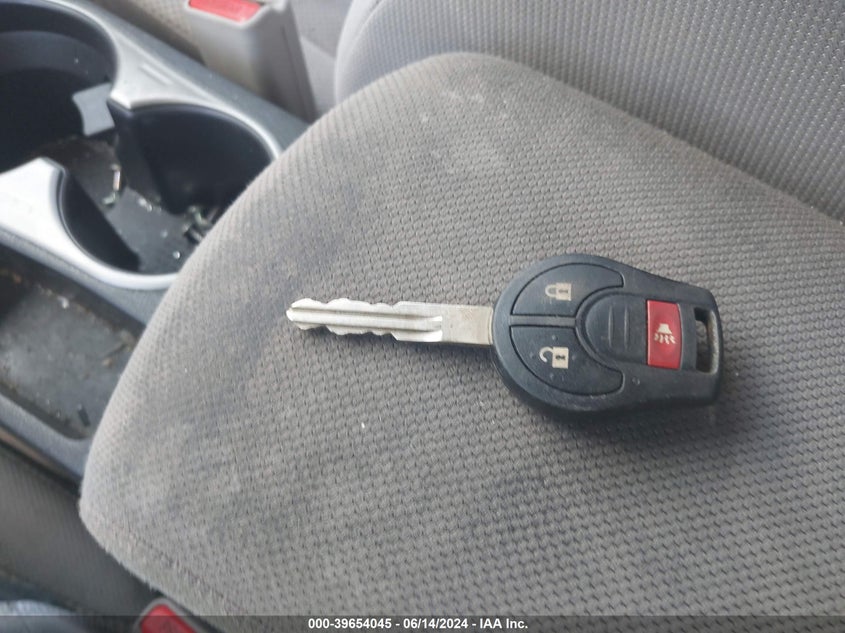 2014 Nissan Rogue Select S VIN: JN8AS5MT4EW616969 Lot: 39654045