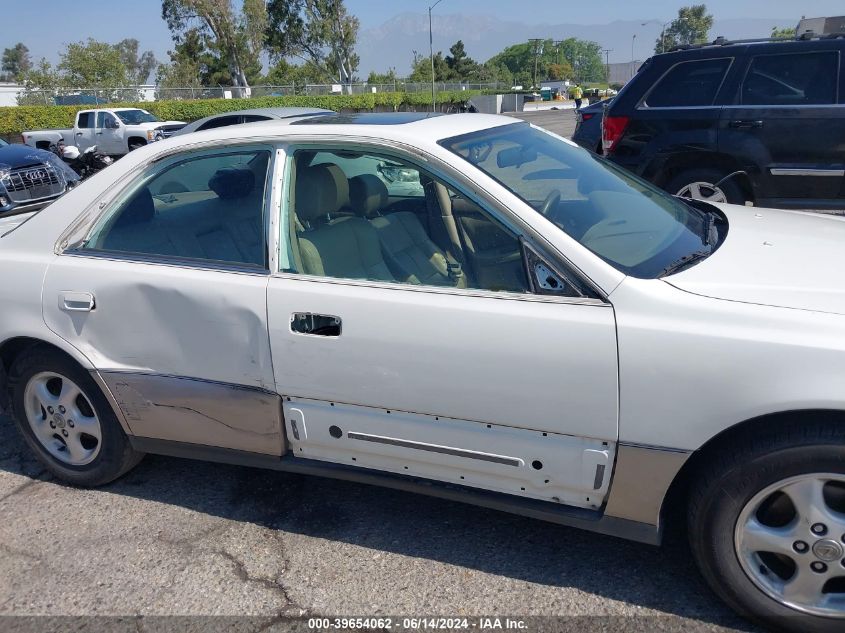 1998 Lexus Es 300 VIN: JT8BF28G1W0120580 Lot: 39654062