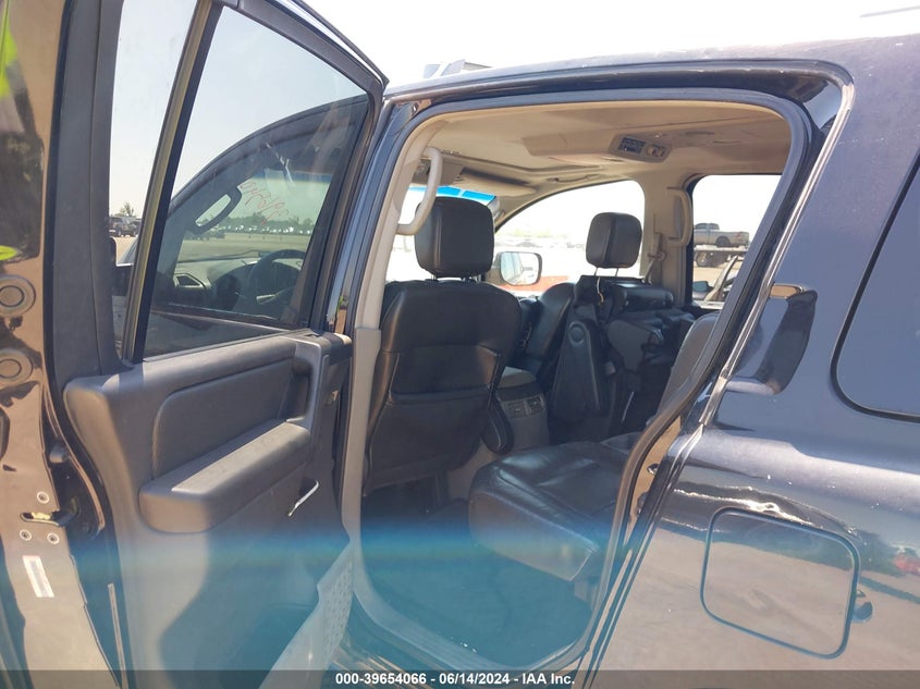 2004 Nissan Pathfinder Armada Se VIN: 5N1AA08A14N714786 Lot: 39654066