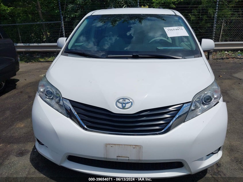 2011 Toyota Sienna Le V6 VIN: 5TDKK3DCXBS157091 Lot: 39654071