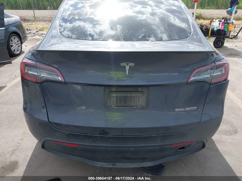 2022 Tesla Model Y Performance Dual Motor All-Wheel Drive VIN: 7SAYEEEF0NF518642 Lot: 39654157