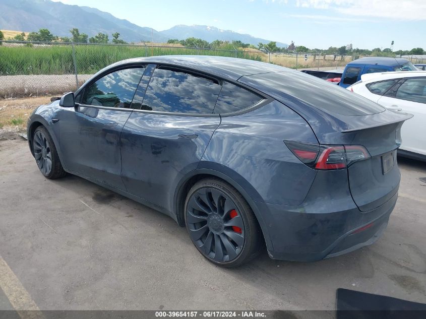 2022 Tesla Model Y Performance Dual Motor All-Wheel Drive VIN: 7SAYEEEF0NF518642 Lot: 39654157