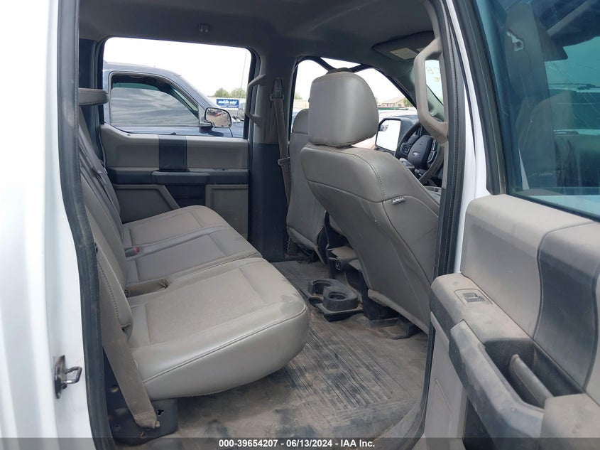 VIN 1FTEW1CF2HKD70067 2017 FORD F-150 SUPERCREW