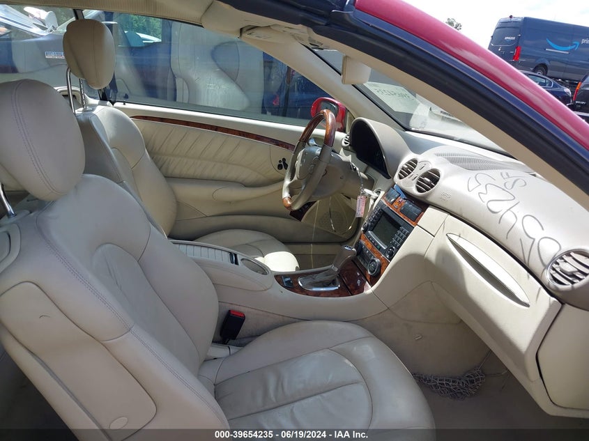 2008 Mercedes-Benz Clk 350 VIN: WDBTK56F78T090224 Lot: 39654235