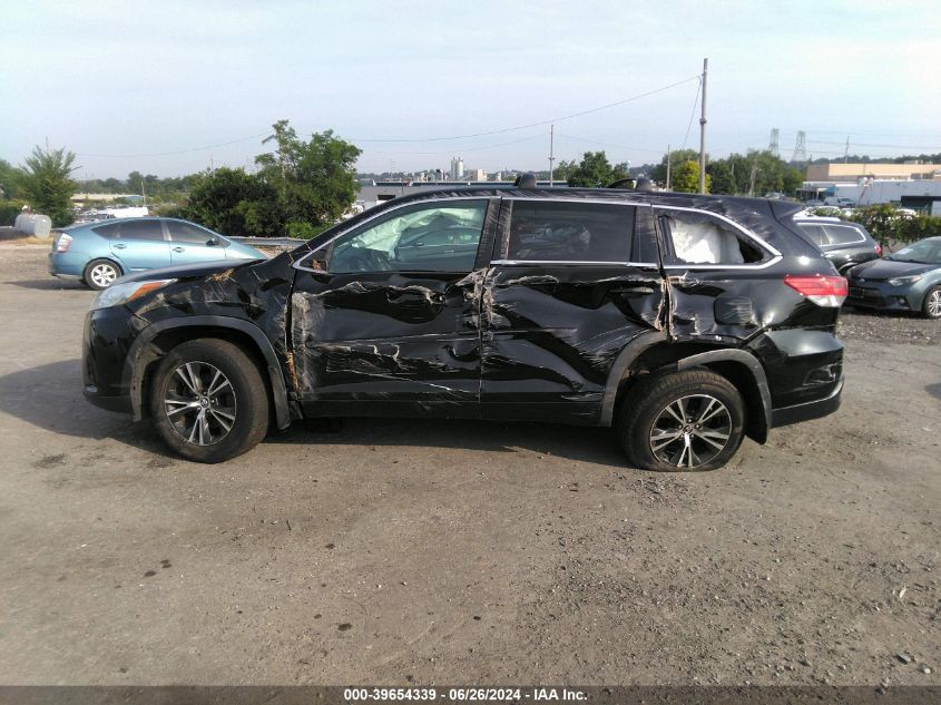 2017 Toyota Highlander Le/Le Plus VIN: 5TDBZRFH3HS463341 Lot: 39654339