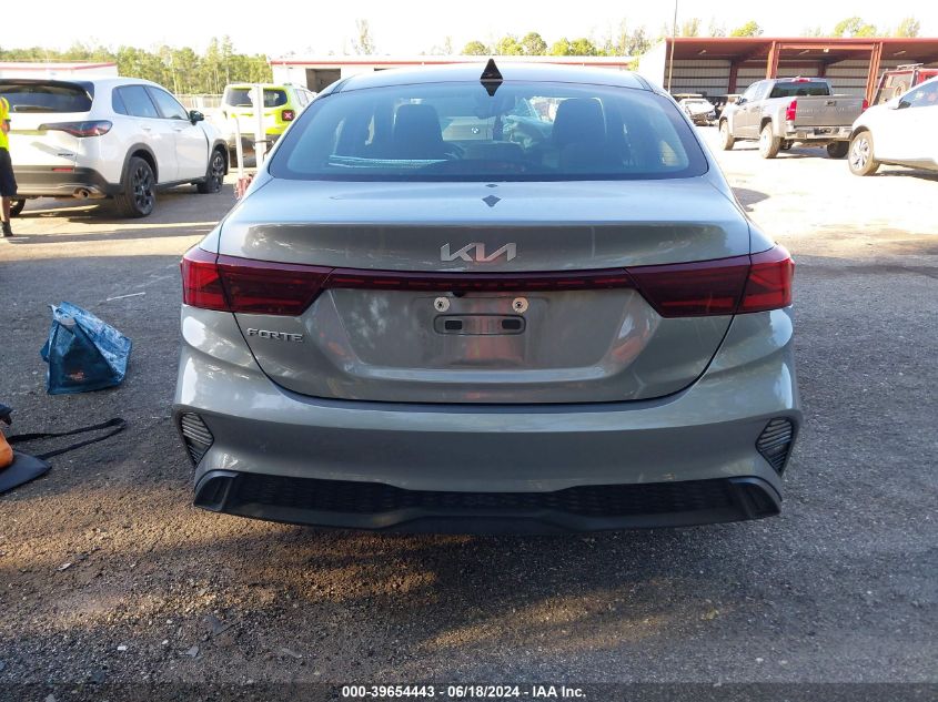 2023 Kia Forte Lxs VIN: 3KPF24AD3PE552753 Lot: 39654443