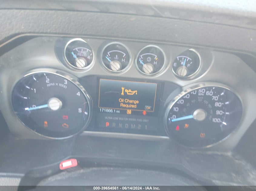 2015 Ford F-250 Lariat VIN: 1FT7W2BT1FEA92747 Lot: 39654561