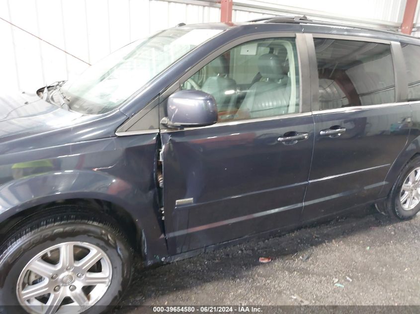 2008 Chrysler Town & Country Touring VIN: 2A8HR54P08R821851 Lot: 39654580