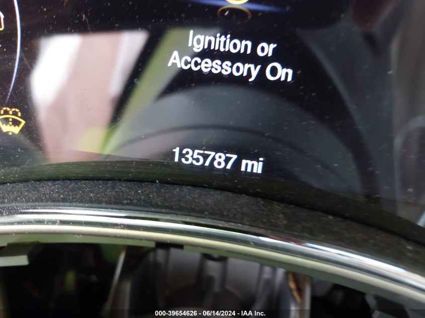 2015 Jeep Grand Cherokee Limited VIN: 1C4RJFBG9FC922159 Lot: 39654626