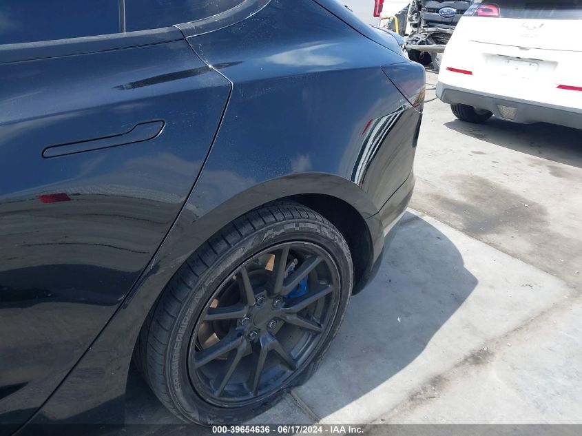 2020 Tesla Model 3 Standard Range Plus Rear-Wheel Drive/Standard Range Rear-Wheel Drive VIN: 5YJ3E1EA2LF803307 Lot: 39654636