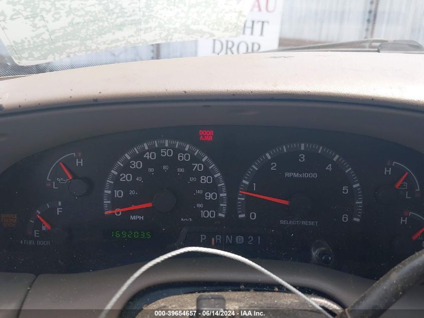 2001 Ford F-150 Harley-Davidson Edition/King Ranch Edition/Lariat/Xlt VIN: 1FTRW07L41KD63946 Lot: 39654657