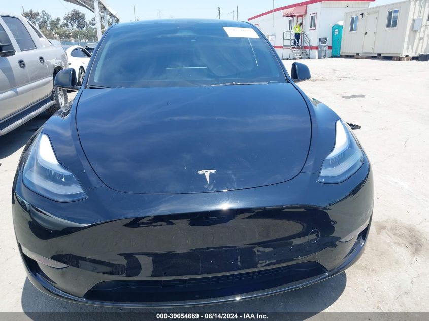 2024 Tesla Model Y Performance Dual Motor All-Wheel Drive VIN: 7SAYGDEF2RF059166 Lot: 39654689