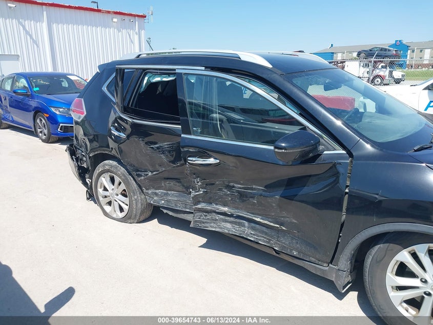 2016 Nissan Rogue Sv VIN: JN8AT2MV3GW147650 Lot: 39654743