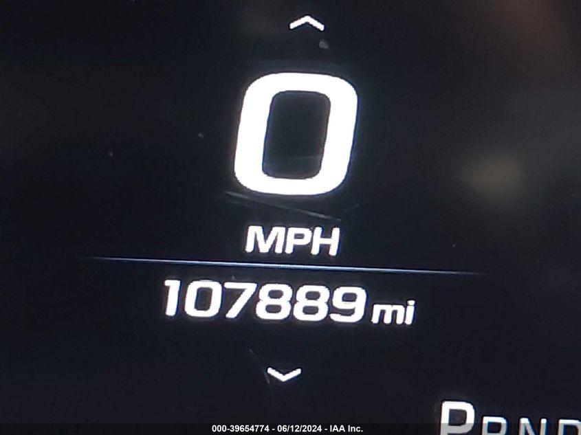 2017 GMC Yukon Slt VIN: 1GKS1BKC5HR360997 Lot: 39654774