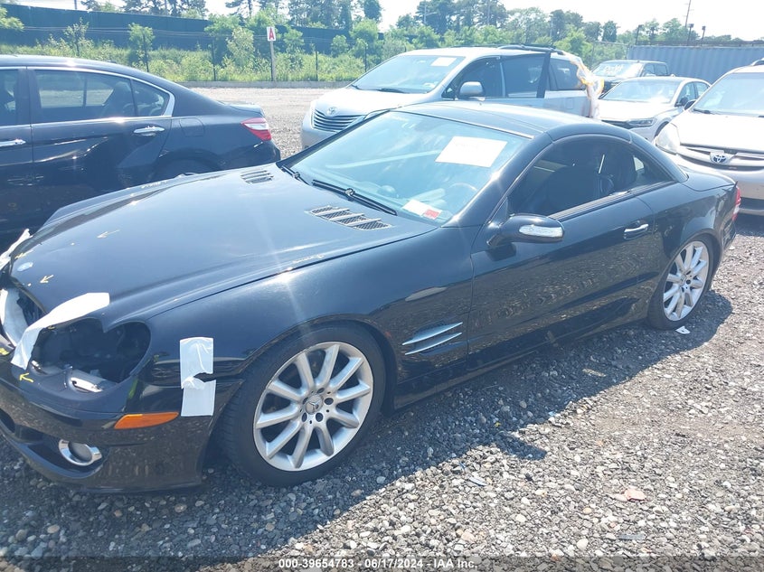 2007 Mercedes-Benz Sl 550 VIN: WDBSK71F77F134296 Lot: 39654783