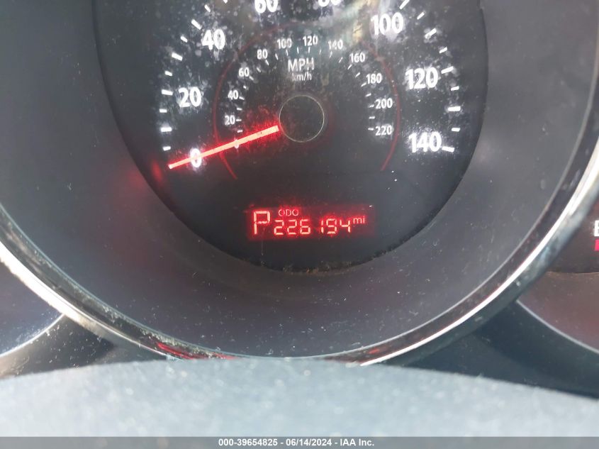 2010 Kia Soul + VIN: KNDJT2A27A7166354 Lot: 39654825