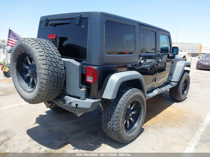 VIN 1C4BJWDG4JL837320 2018 JEEP WRANGLER JK UNLIMITED SPORT S 4X4