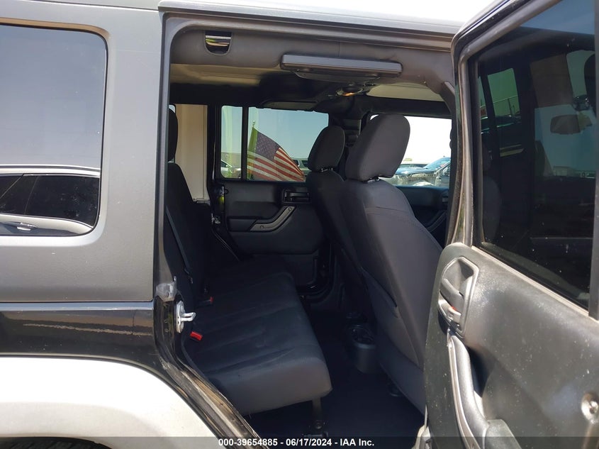 VIN 1C4BJWDG4JL837320 2018 JEEP WRANGLER JK UNLIMITED SPORT S 4X4