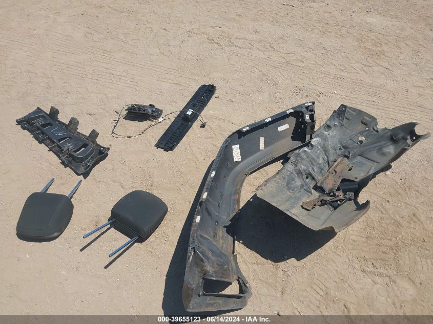 2019 Jeep Wrangler Unlimited Sport S 4X4 VIN: 1C4HJXDG0KW528010 Lot: 39655123