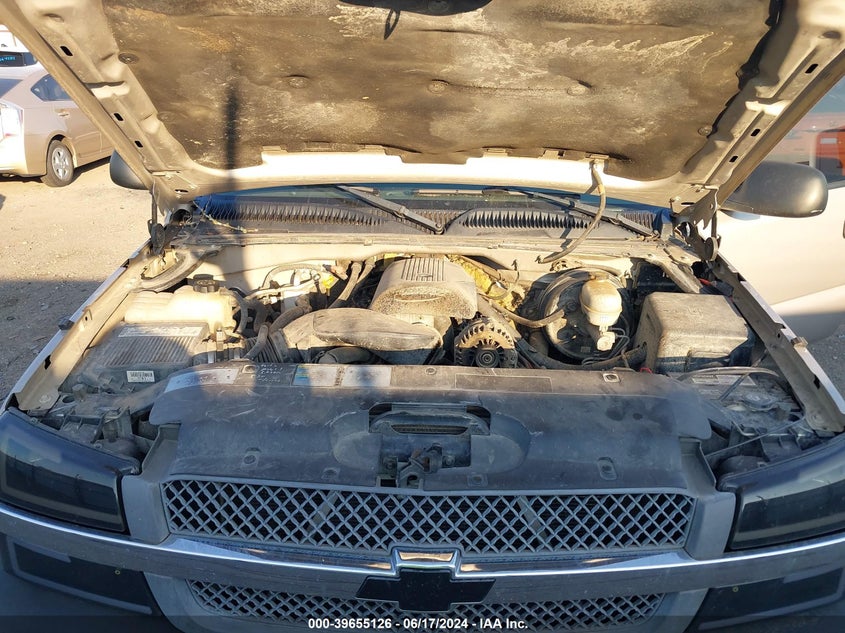 2005 Chevrolet Silverado 1500 Work Truck VIN: 1GCEK14V15E215957 Lot: 39655126