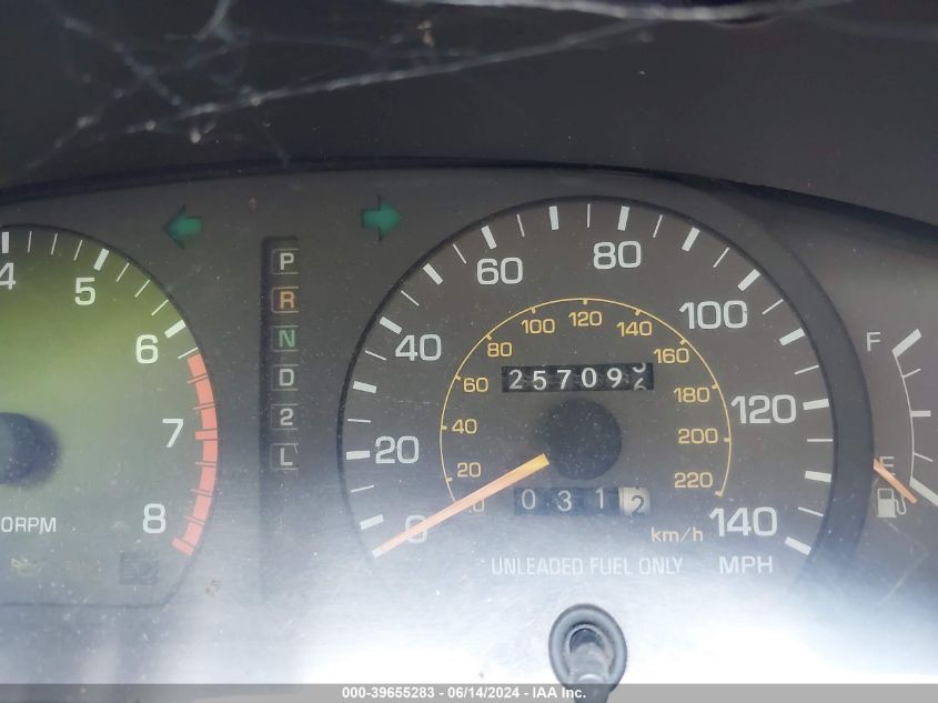 1993 Toyota Camry Le VIN: 4T1SK12E1PU230694 Lot: 39655283