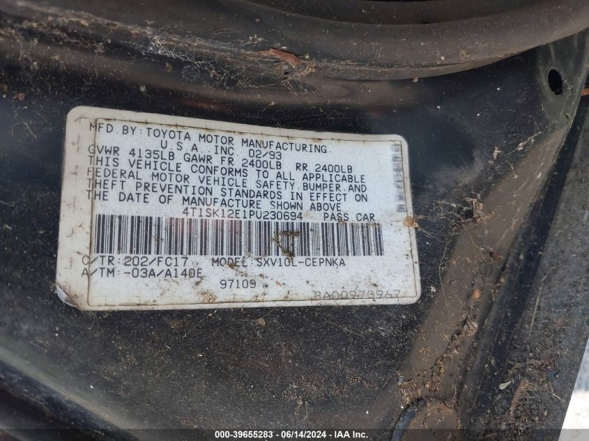 1993 Toyota Camry Le VIN: 4T1SK12E1PU230694 Lot: 39655283