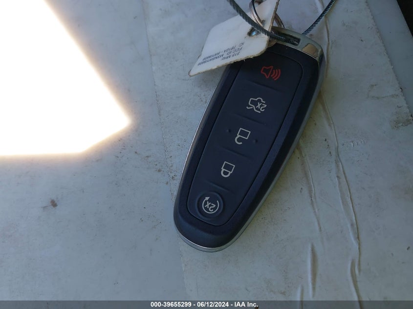 2017 Ford Escape Titanium VIN: 1FMCU0J92HUD29409 Lot: 39655299