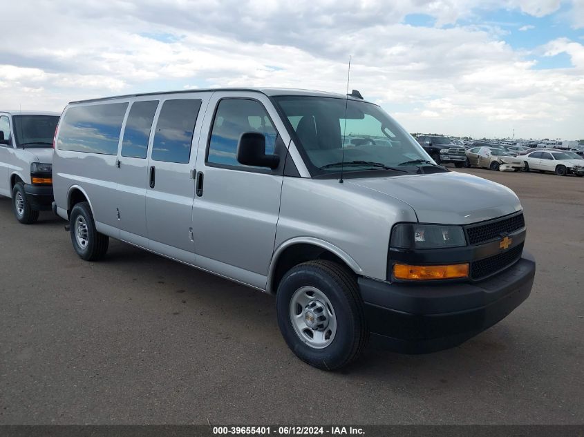 2024 Chevrolet Express Passenger Rwd 3500 Extended Wheelbase Ls VIN: 1GAZGNFP3R1199372 Lot: 39655401