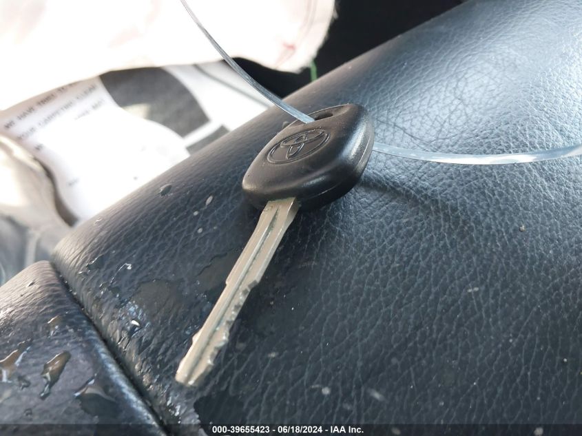 2017 Toyota Tundra Limited 5.7L V8 VIN: 5TFHW5F11HX648545 Lot: 39655423