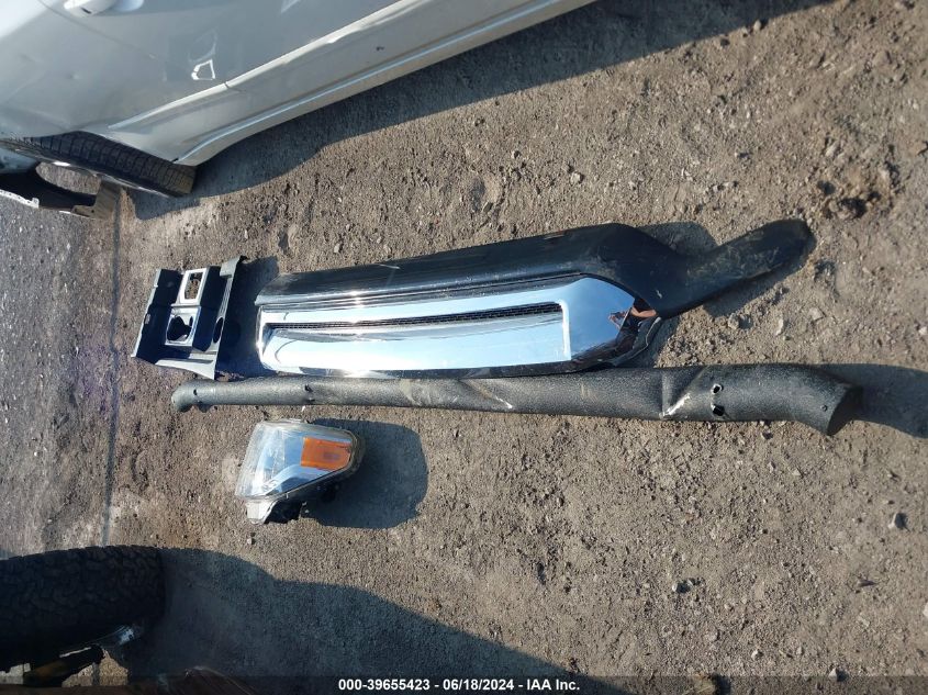 2017 Toyota Tundra Limited 5.7L V8 VIN: 5TFHW5F11HX648545 Lot: 39655423