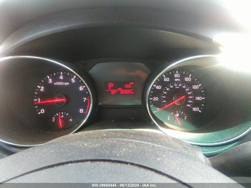 2017 KIA SEDONA L - KNDMA5C1XH6279546