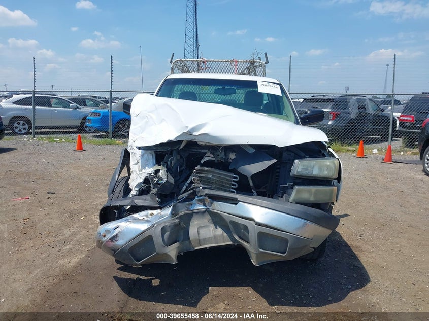 2003 Chevrolet Silverado C2500 VIN: 1GBGC24U03Z348142 Lot: 39655458