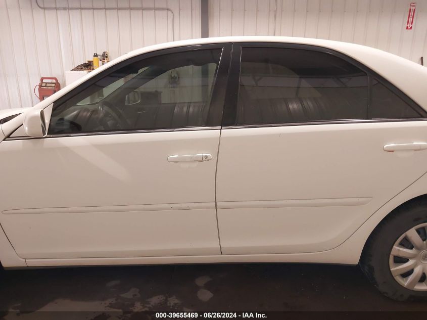 2005 Toyota Camry Le VIN: 4T1BE32K35U590572 Lot: 39655469