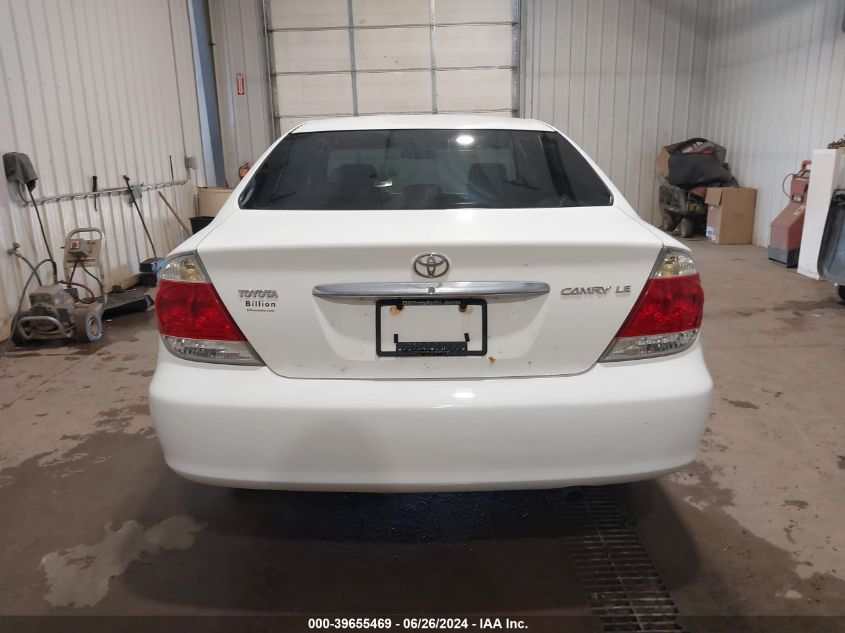 2005 Toyota Camry Le VIN: 4T1BE32K35U590572 Lot: 39655469