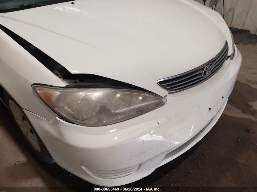 2005 Toyota Camry Le VIN: 4T1BE32K35U590572 Lot: 39655469