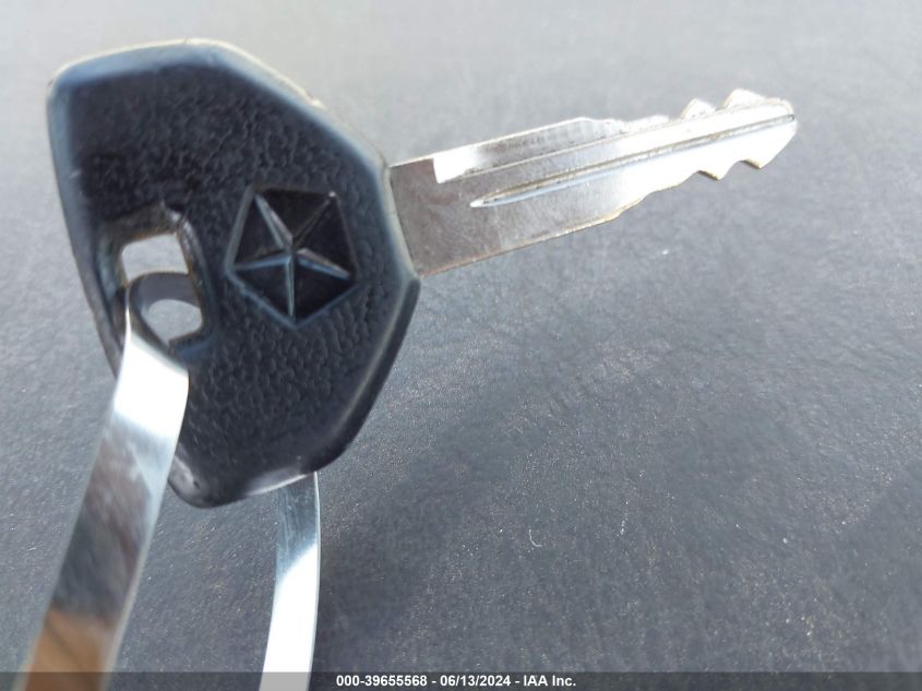 1996 Jeep Grand Cherokee Laredo VIN: 1J4FX58S8TC215857 Lot: 39655568